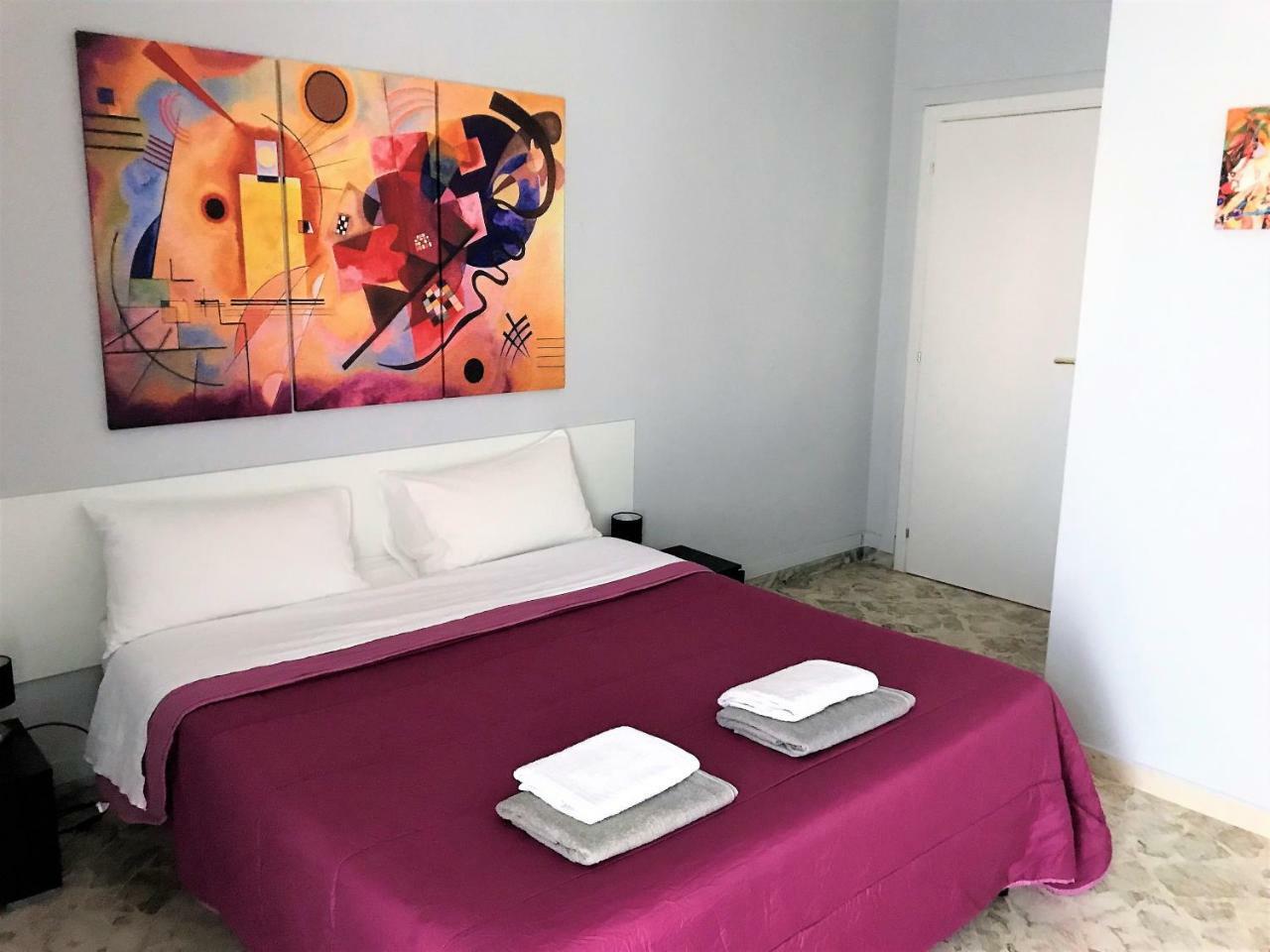 Cavour 124 -Guest-Room- バーリ エクステリア 写真