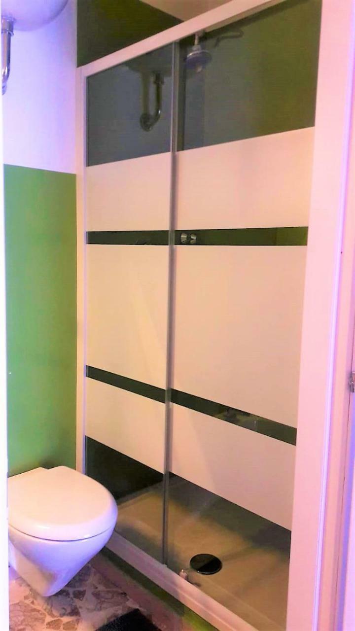 Cavour 124 -Guest-Room- バーリ エクステリア 写真